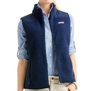 Vineyard Vines Women's Sea View Quilted Vest Navy